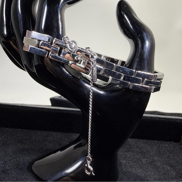 Vintage 80s Monet Shiny Silver-tone flat link Chain Bracelet 7” - Picture 4 of 5